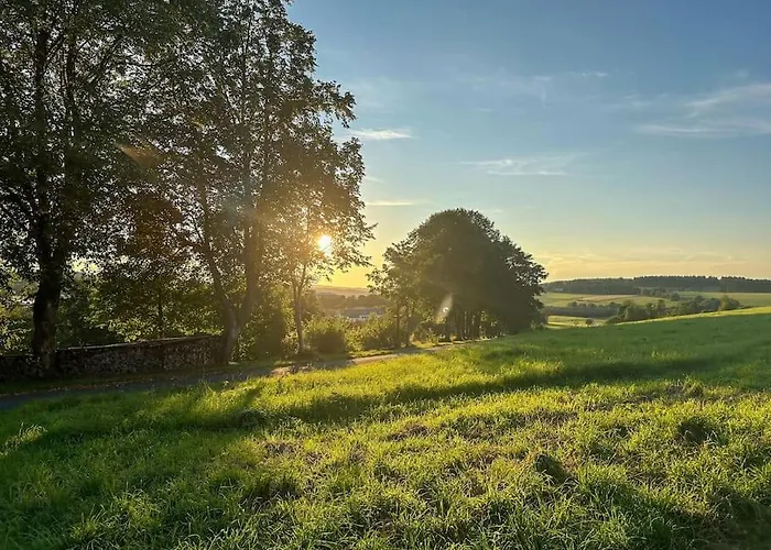 Bovenappartement In Met Balkon En Uitzicht Over Het Bos Apartman Winterberg